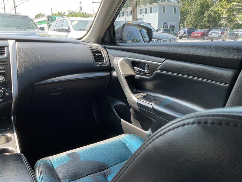 used 2013 Nissan Altima car, priced at $9,495