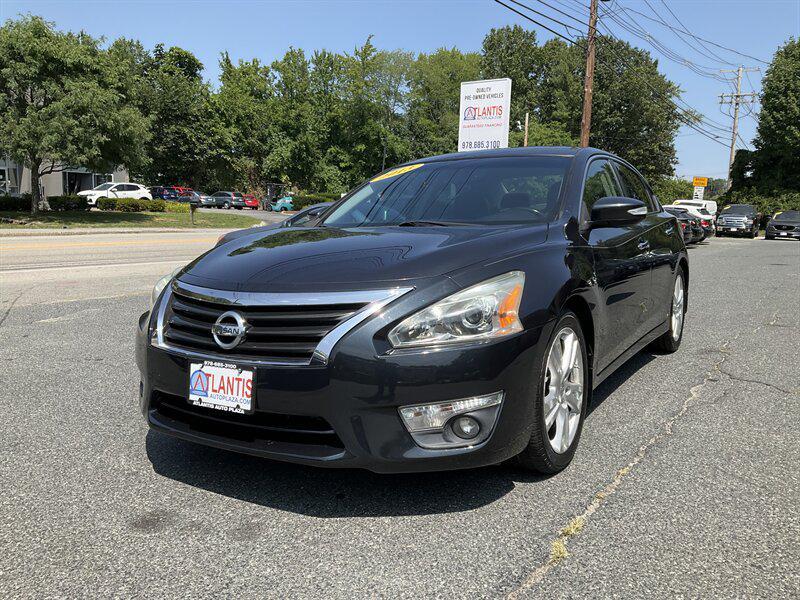 used 2013 Nissan Altima car, priced at $9,495