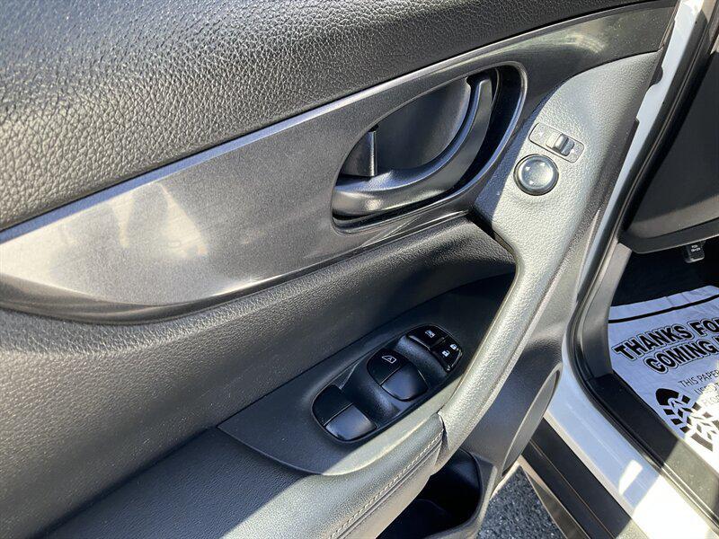 used 2019 Nissan Rogue car, priced at $9,995