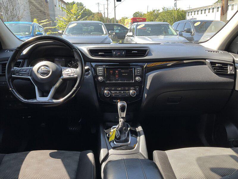 used 2020 Nissan Rogue Sport car, priced at $12,995