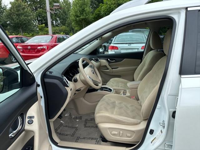 used 2015 Nissan Rogue car, priced at $11,495