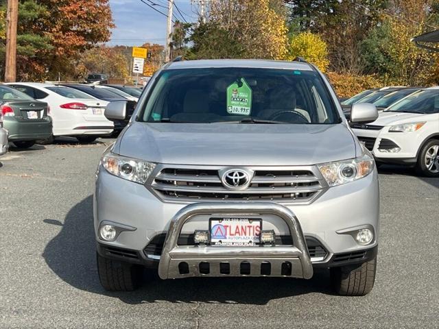 used 2011 Toyota Highlander car, priced at $10,995