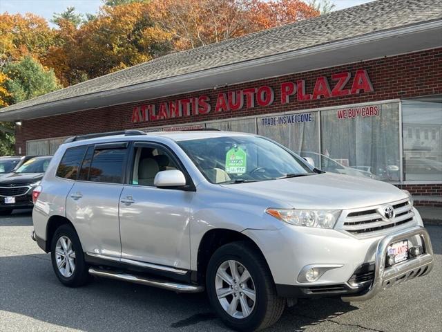 used 2011 Toyota Highlander car, priced at $10,995