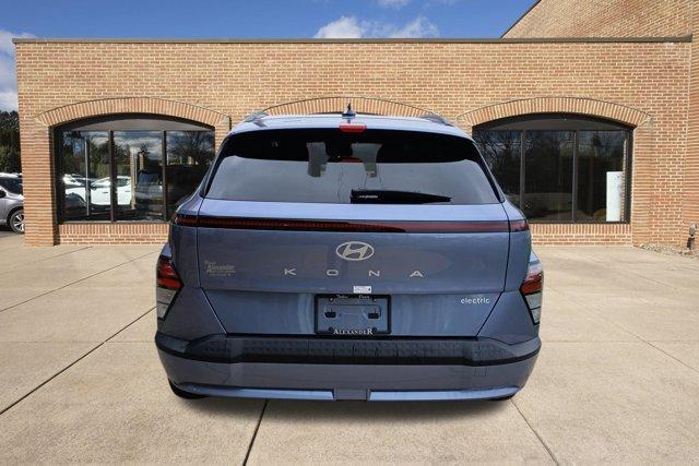 new 2025 Hyundai Kona EV car, priced at $39,215