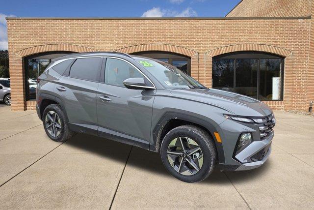 new 2026 Hyundai Tucson car, priced at $36,644