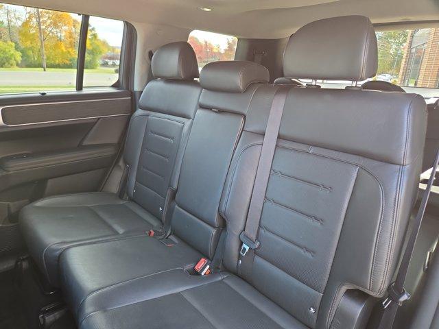 used 2024 Hyundai Santa Fe car, priced at $35,000