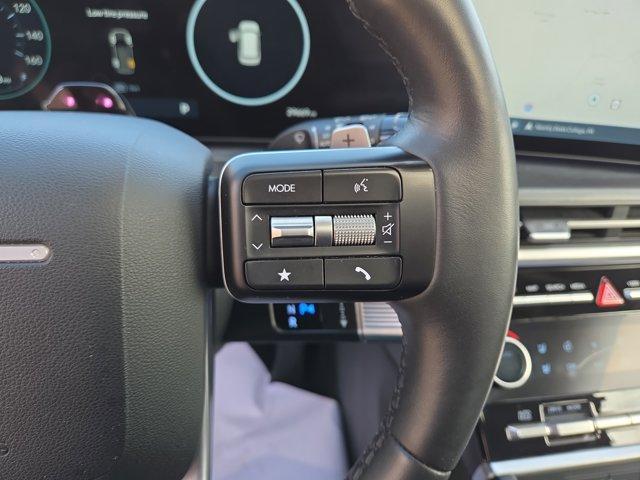 used 2024 Hyundai Santa Fe car, priced at $35,000