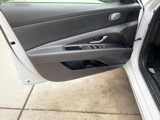 new 2025 Hyundai ELANTRA HEV car, priced at $26,974