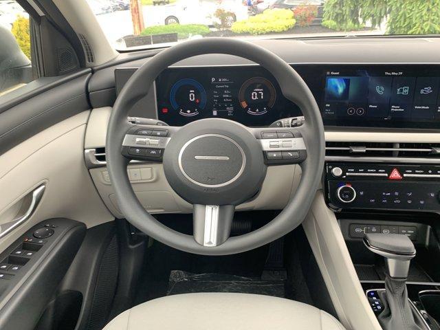 new 2025 Hyundai Tucson car, priced at $33,037