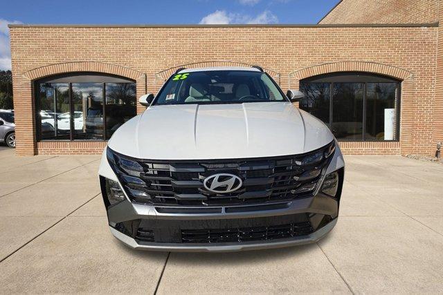 new 2025 Hyundai Tucson car, priced at $33,037