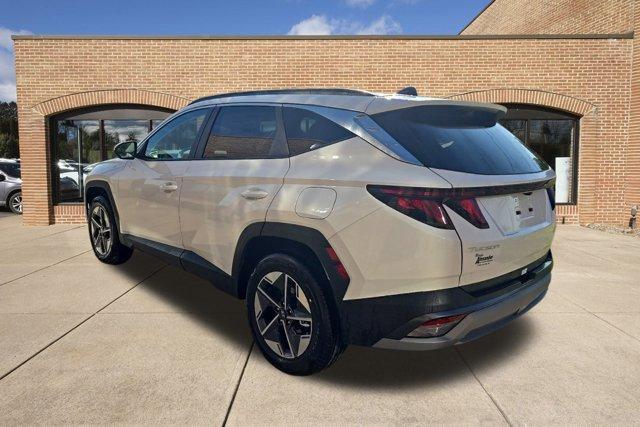new 2025 Hyundai Tucson car, priced at $33,037