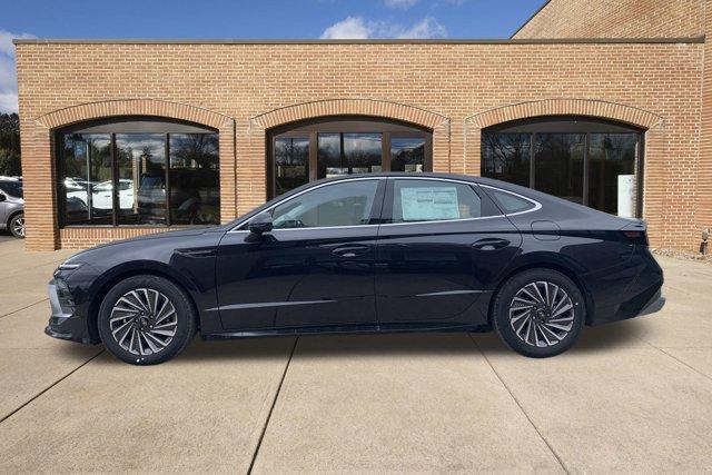 new 2025 Hyundai Sonata Hybrid car, priced at $38,271