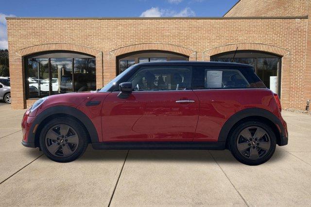 used 2024 MINI Hardtop car, priced at $26,800