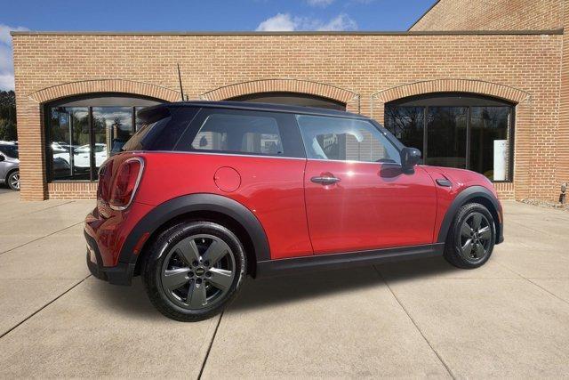 used 2024 MINI Hardtop car, priced at $26,800