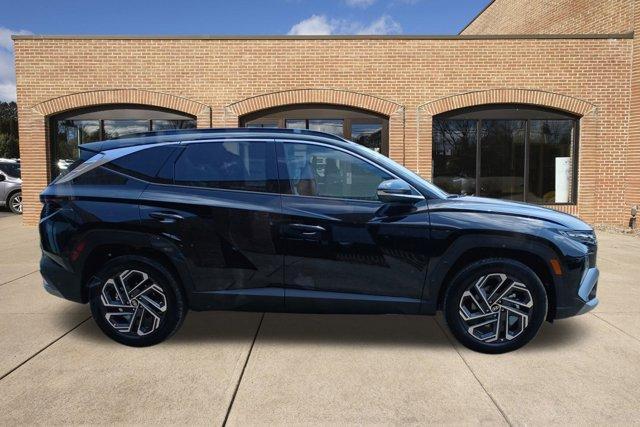 new 2025 Hyundai TUCSON Hybrid car, priced at $42,216