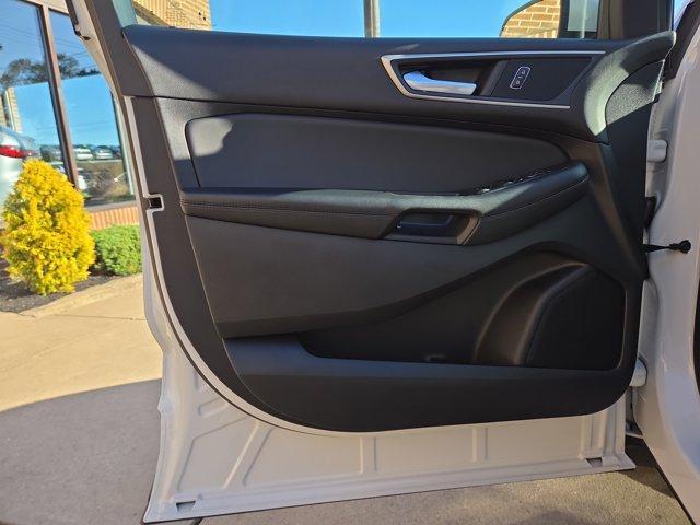 used 2024 Ford Edge car, priced at $23,700