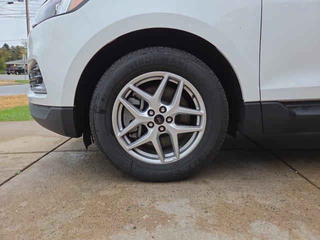 used 2024 Ford Edge car, priced at $23,700