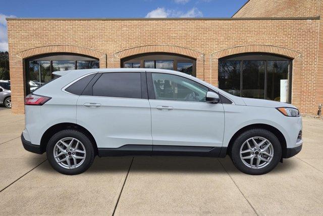 used 2024 Ford Edge car, priced at $23,700