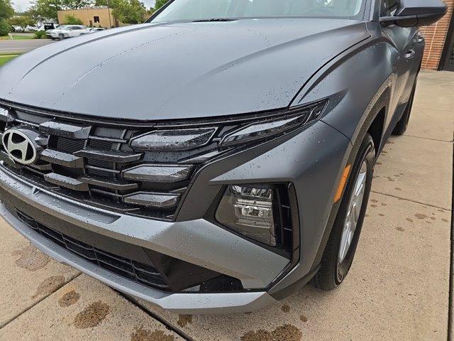 new 2025 Hyundai Tucson car, priced at $30,988