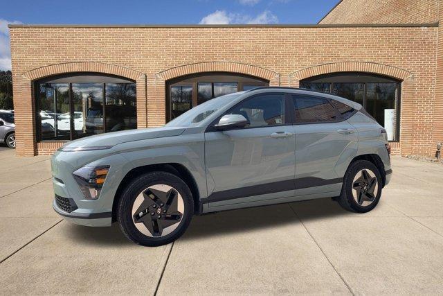 new 2025 Hyundai Kona EV car, priced at $39,215