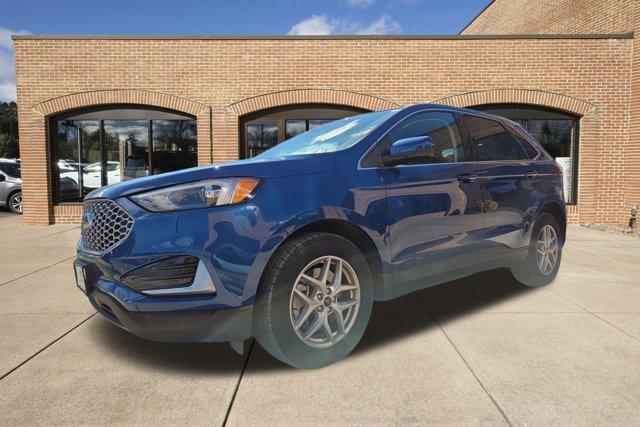 used 2024 Ford Edge car, priced at $23,700
