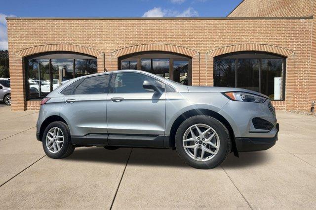 used 2024 Ford Edge car, priced at $23,500