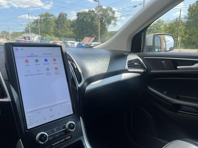 used 2024 Ford Edge car, priced at $23,500