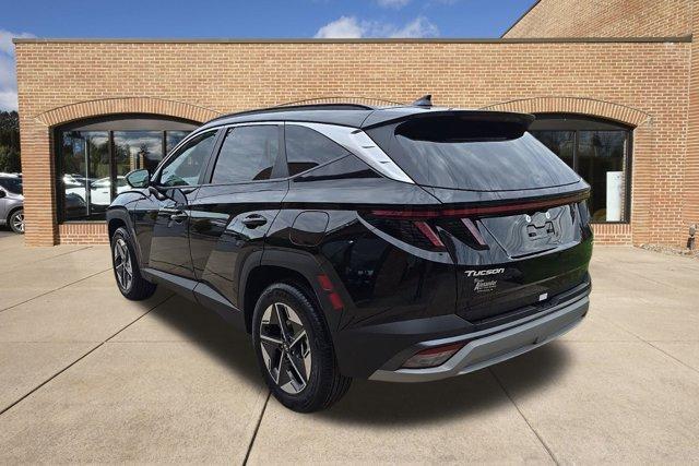 new 2025 Hyundai Tucson car, priced at $35,106