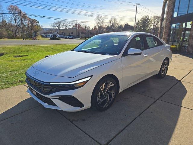 new 2025 Hyundai Elantra car, priced at $27,690