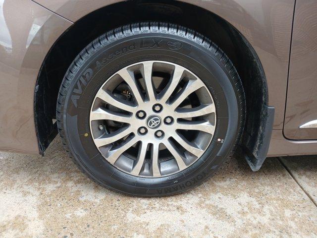 used 2020 Toyota Sienna car, priced at $29,000