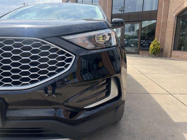 used 2024 Ford Edge car, priced at $23,000