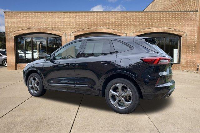 used 2024 Ford Escape car, priced at $24,700