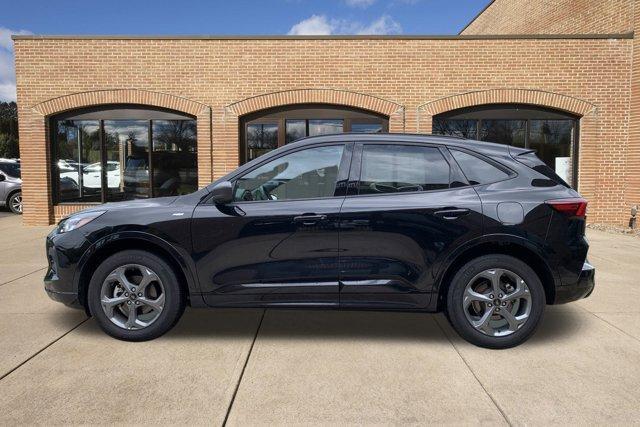 used 2024 Ford Escape car, priced at $24,700