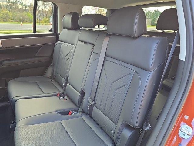 new 2025 Hyundai Santa Fe car, priced at $40,230