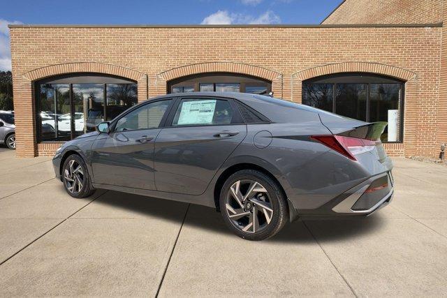 new 2025 Hyundai Elantra car, priced at $24,161