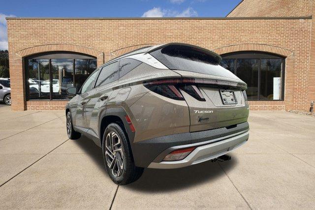 new 2025 Hyundai TUCSON Hybrid car, priced at $43,505