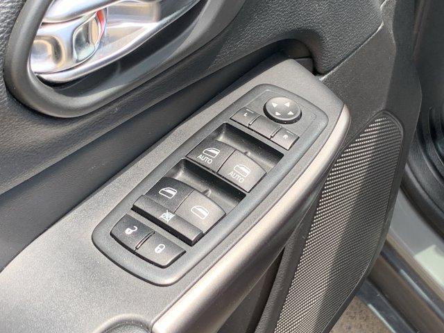 used 2020 Jeep Cherokee car, priced at $18,900