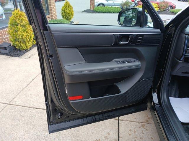 new 2025 Hyundai SANTA FE HEV car, priced at $49,588