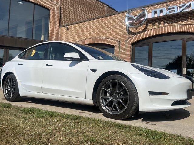 used 2022 Tesla Model 3 car, priced at $27,200
