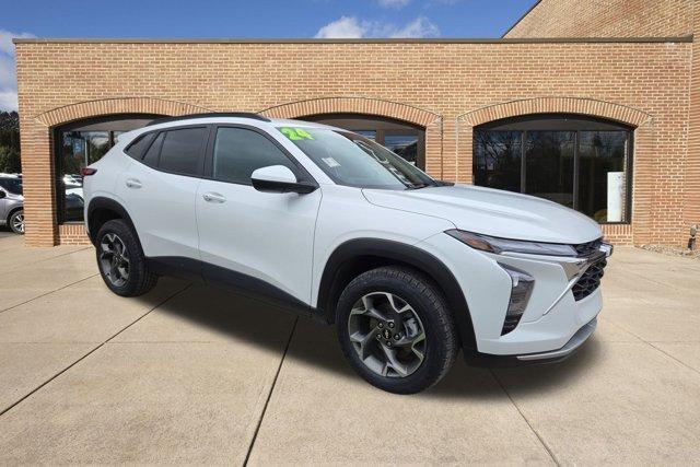 used 2024 Chevrolet Trax car, priced at $20,000