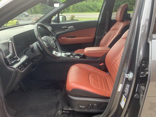 used 2023 Kia Sportage Hybrid car, priced at $30,000