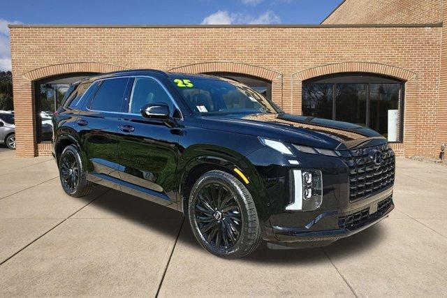 new 2025 Hyundai Palisade car, priced at $53,952