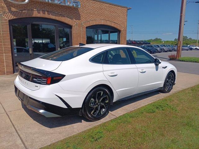 new 2025 Hyundai Sonata car, priced at $30,118