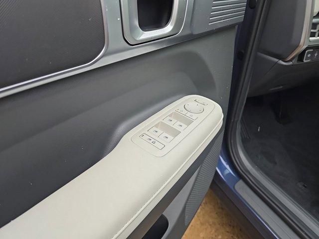 new 2025 Hyundai Santa Fe car, priced at $39,039