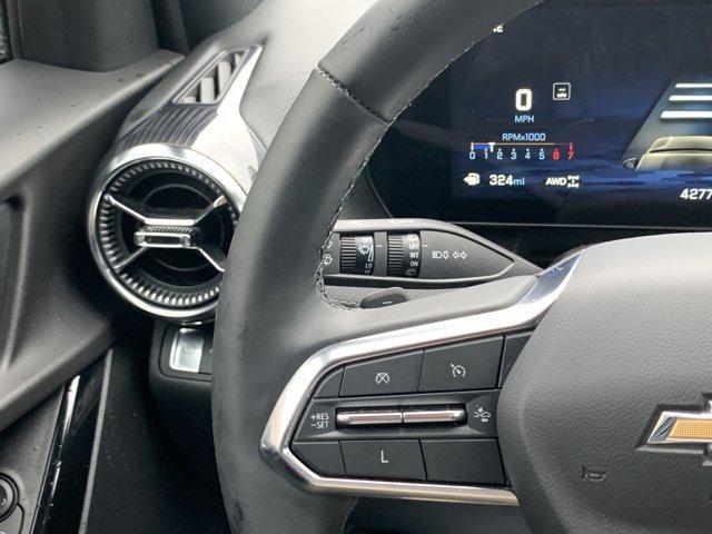 used 2025 Chevrolet Equinox car, priced at $30,500