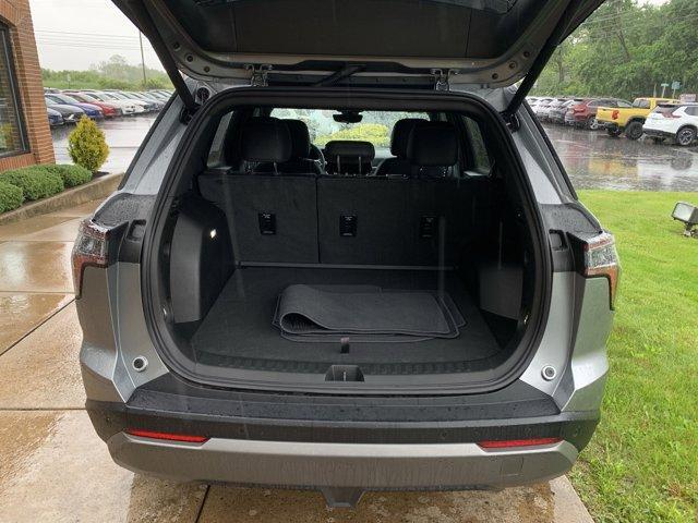 used 2025 Chevrolet Equinox car, priced at $30,500