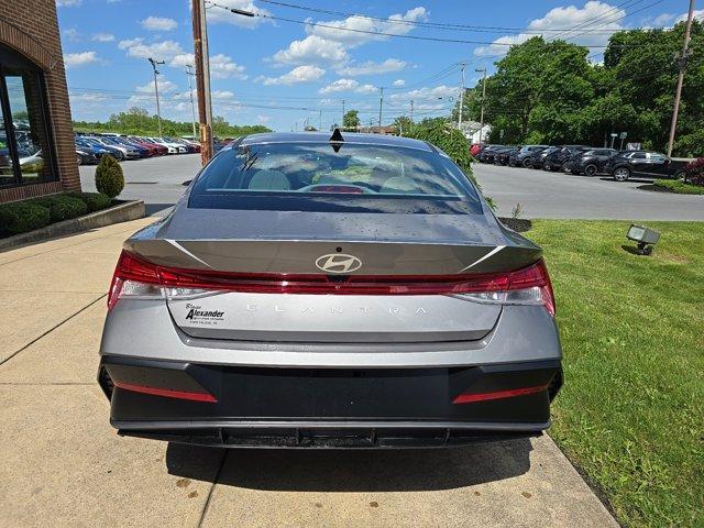 new 2024 Hyundai Elantra car, priced at $26,106