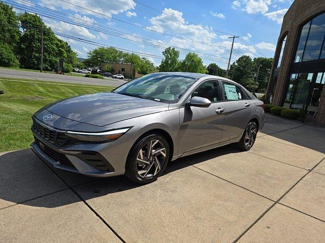 new 2024 Hyundai Elantra car, priced at $26,106