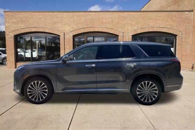 used 2025 Hyundai Palisade car, priced at $49,200