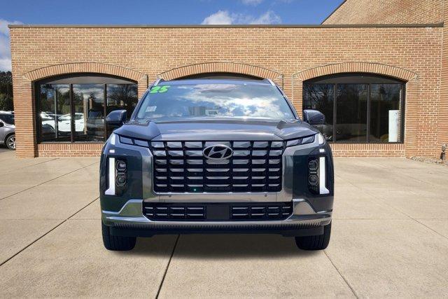 new 2025 Hyundai Palisade car, priced at $52,613